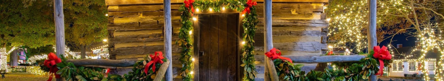 Log Cabin Christmas Lights